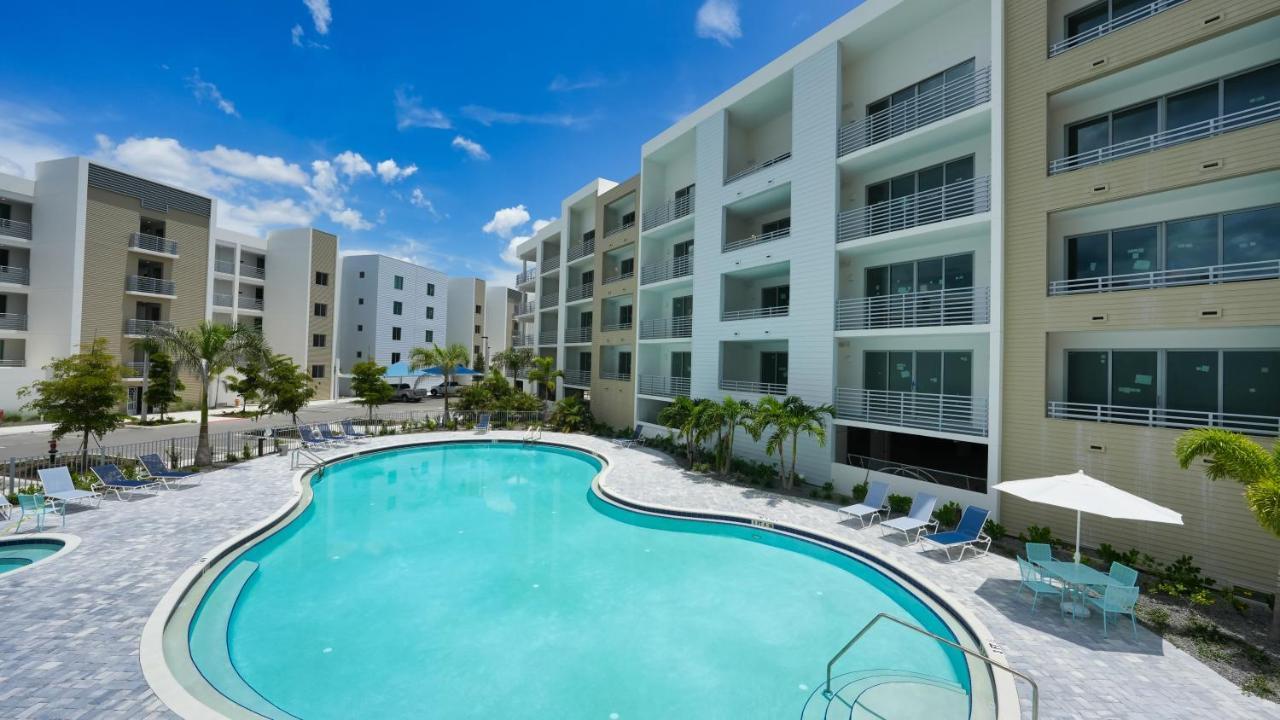 All-New, Waterfront Condo In Downtown Sarasota! מראה חיצוני תמונה